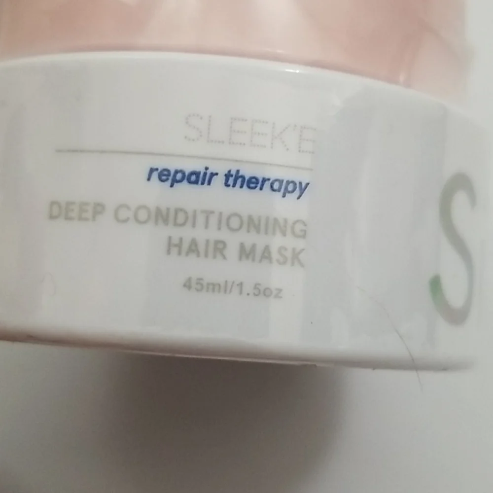 4/25 bundle item. Silk'e Repair Therapy Hair Mask